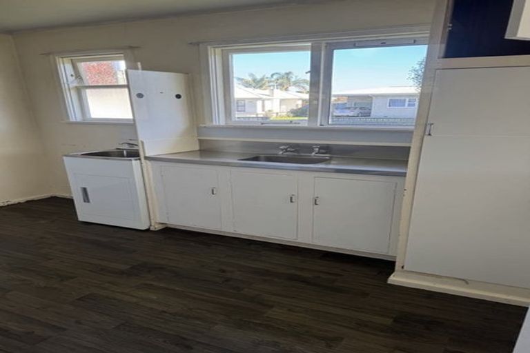 Photo of property in 9a Caxton Street, Onekawa, Napier, 4110