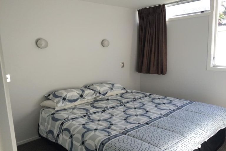 Photo of property in 300 Lake Terrace, Two Mile Bay, Taupo, 3330