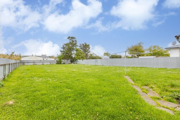 Photo of property in 18 Mackie Street, Waipukurau, 4200