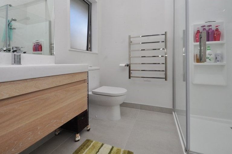 Photo of property in 15 Fairwater Road, Warkworth, 0910