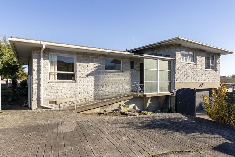 Photo of property in 1/1 Cawthron Crescent, Annesbrook, Nelson, 7011