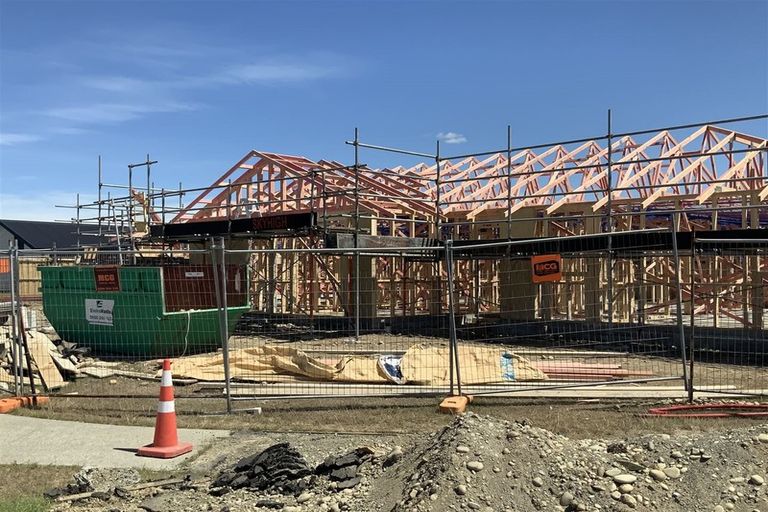 Photo of property in 37 Fairbairn Road, Rolleston, 7614