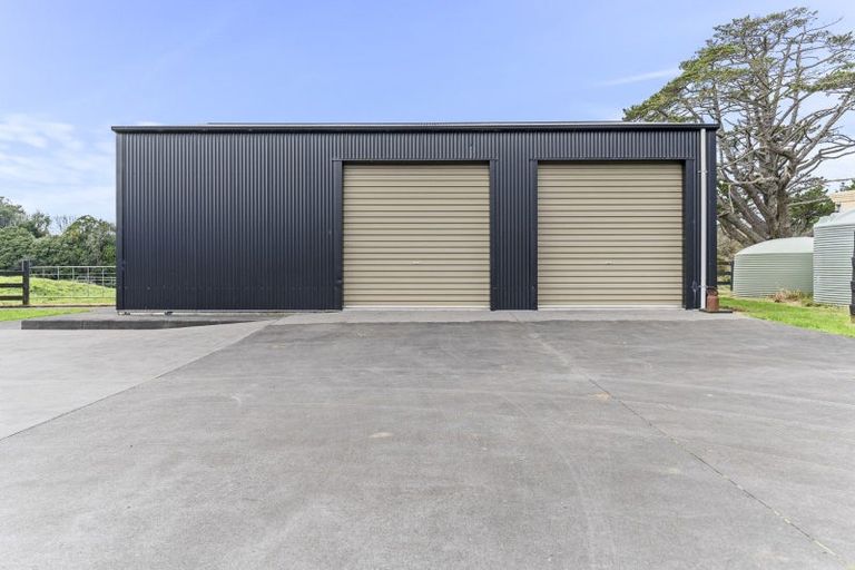 Photo of property in 334 Henwood Road, Hillsborough, New Plymouth, 4372