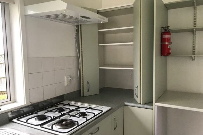 Photo of property in 171c Colwill Road, Massey, Auckland, 0614