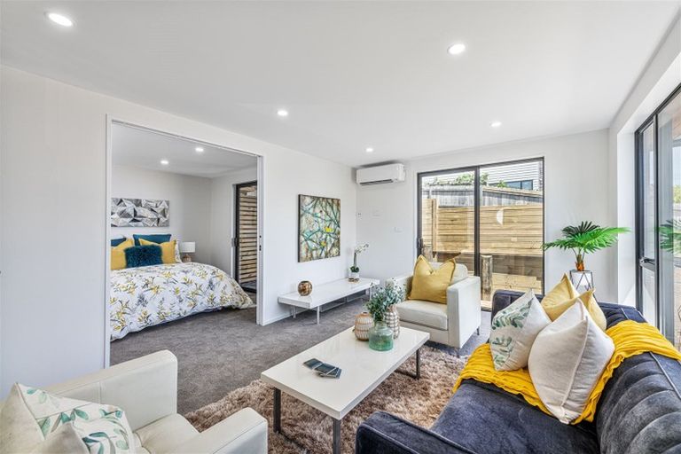 Photo of property in 5 Shibata Rise, Ranui, Auckland, 0612