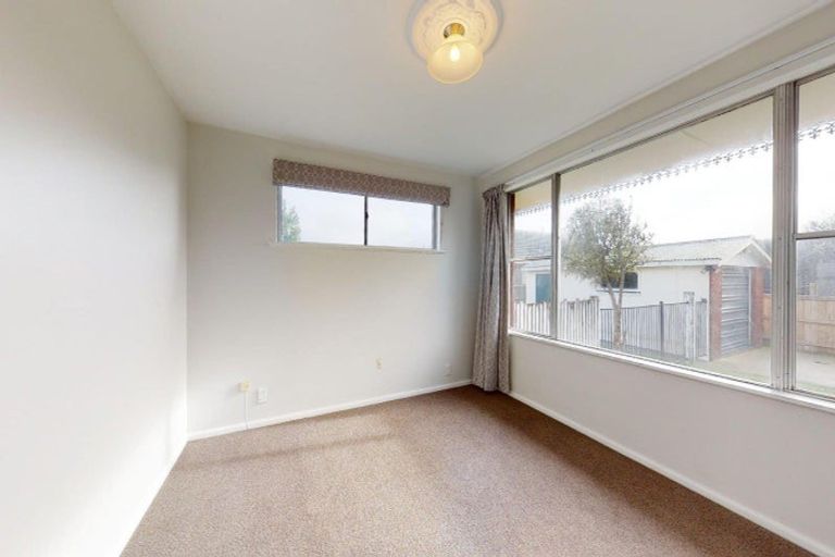 Photo of property in 4 Kearneys Road, Linwood, Christchurch, 8062