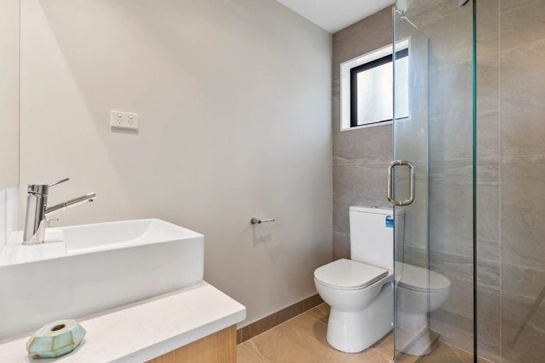 Photo of property in 33a St James Avenue, Helensville, 0800