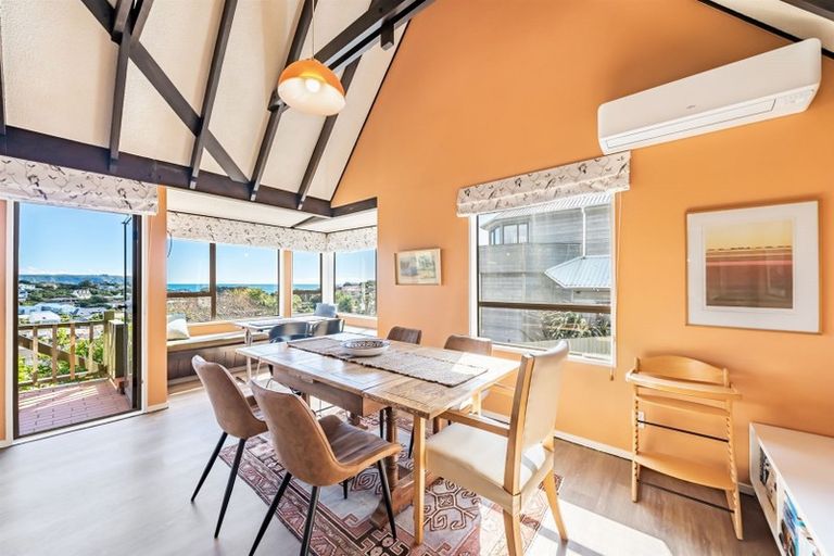 Photo of property in 9 Thornley Street, Titahi Bay, Porirua, 5022