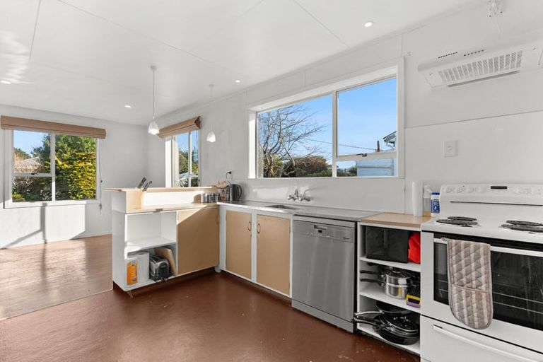 Photo of property in 9 Anderson Street, Eketahuna, 4900