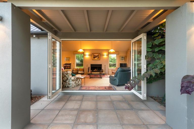 Photo of property in 11 Kelliher Drive, Wanaka, 9305