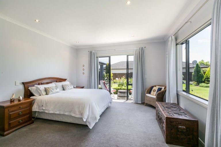 Photo of property in 83 Russell Robertson Drive, Havelock North, 4130