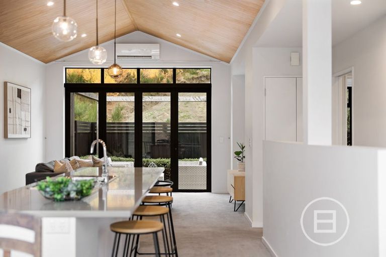 Photo of property in 3 Phoenix Lane, Arthurs Point, Queenstown, 9371