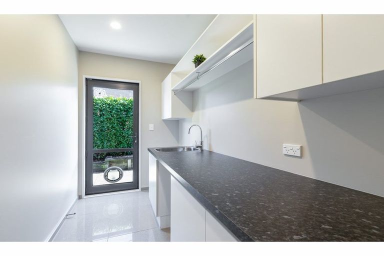 Photo of property in 86 Oakgrove Drive, Rangiora, 7400