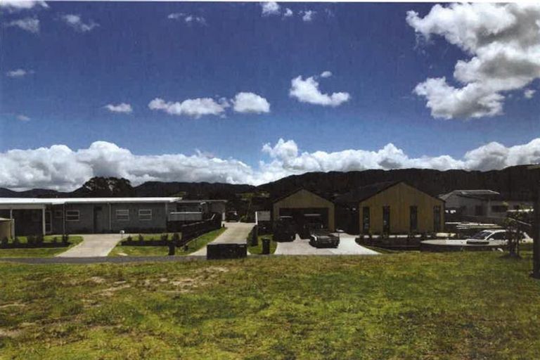 Photo of property in 17 Northcoast Place, Mangawhai Heads, Mangawhai, 0505