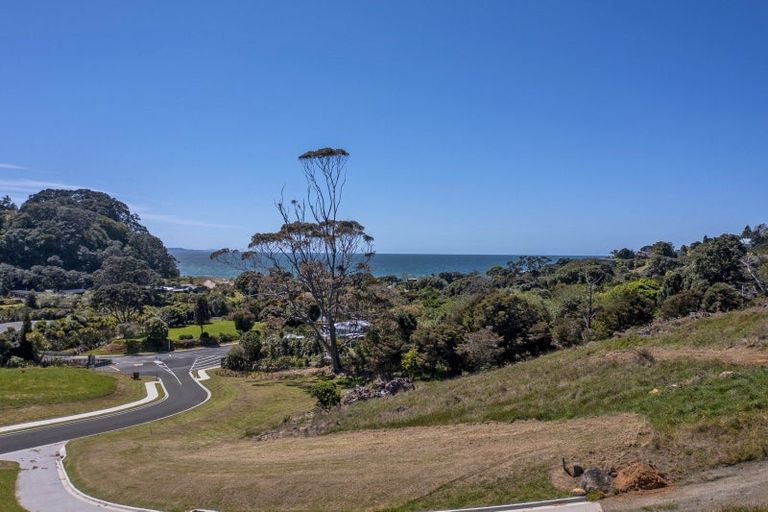 Photo of property in 5 Te Puia Place, Hot Water Beach, 3591