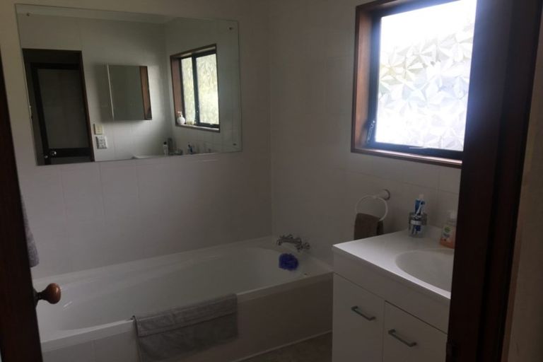 Photo of property in 2/7 Crawford Crescent, Te Kamo, Whangarei, 0112