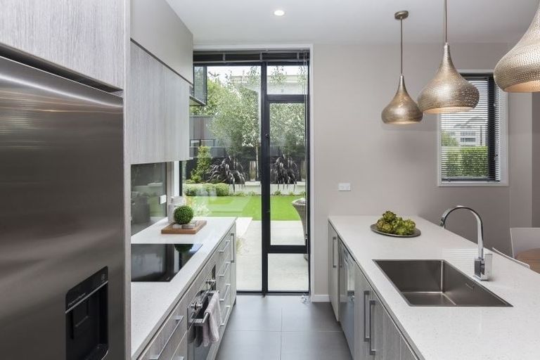 Photo of property in 50 Kilmore Street, Christchurch Central, Christchurch, 8013