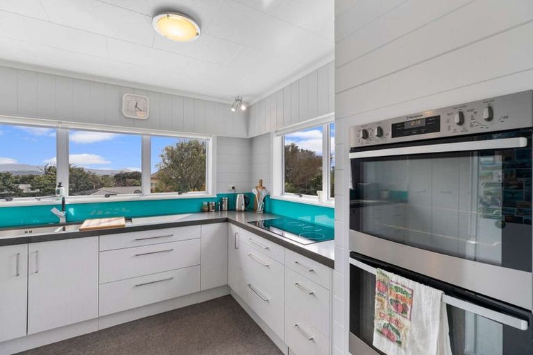 Photo of property in 94 Church Street, Onerahi, Whangarei, 0110