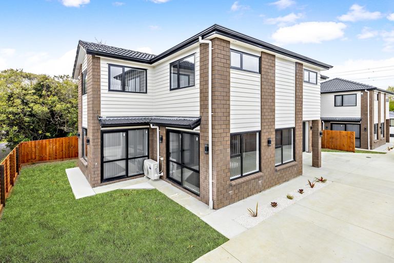 Photo of property in 109a Gray Avenue, Mangere East, Auckland, 2024