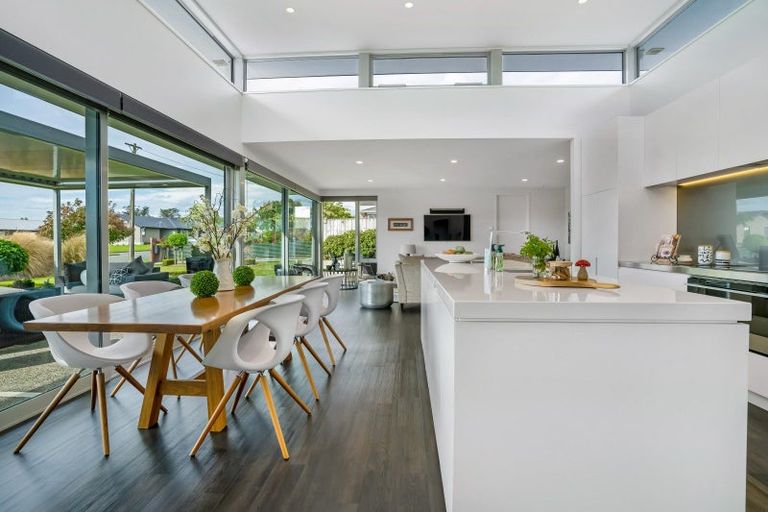 Photo of property in 39 Welsh Road, Winton, 9720