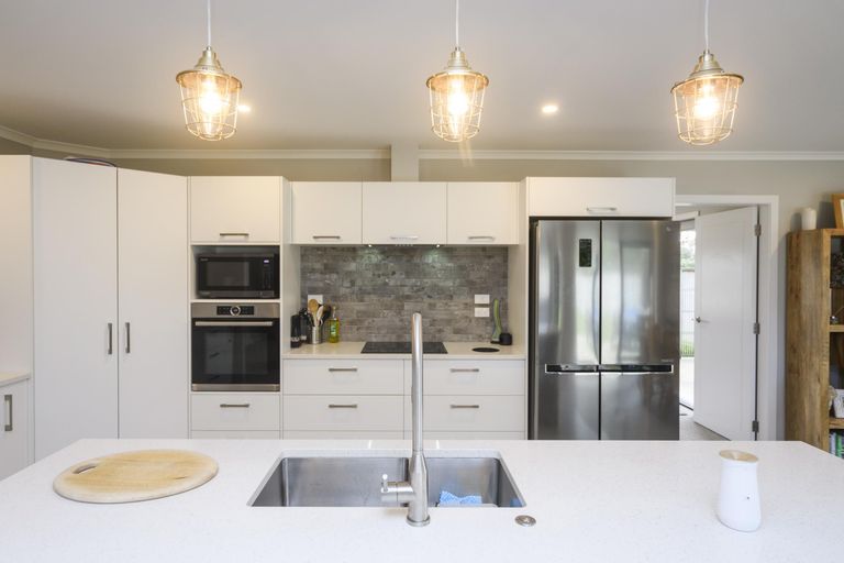 Photo of property in 96 Pharazyn Street, Feilding, 4702