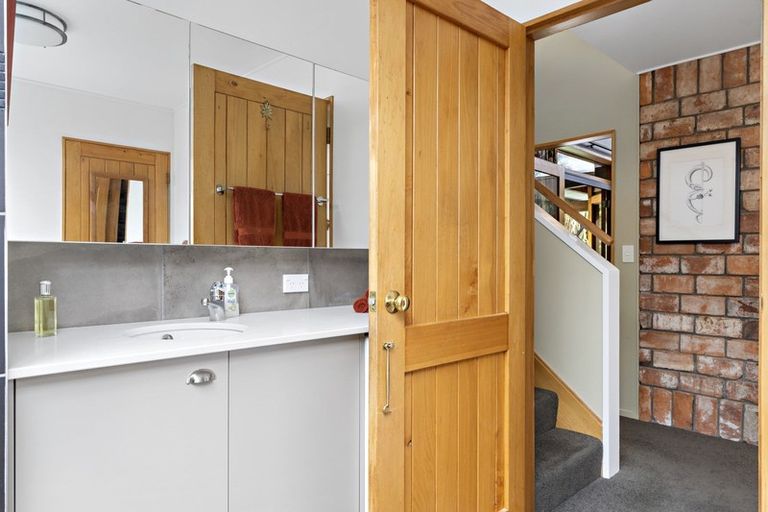 Photo of property in 28a Mcmaster Street, Greytown, 5712