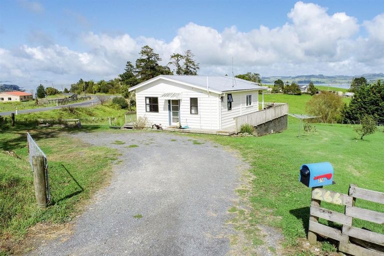 Photo of property in 266 Pahi Road, Pahi, Paparoa, 0571