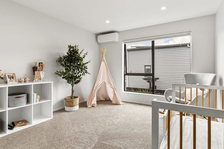Photo of property in 25 Waterlily Street, Hobsonville, Auckland, 0616