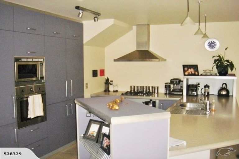 Photo of property in 35a Pukekura Place, Taradale, Napier, 4112