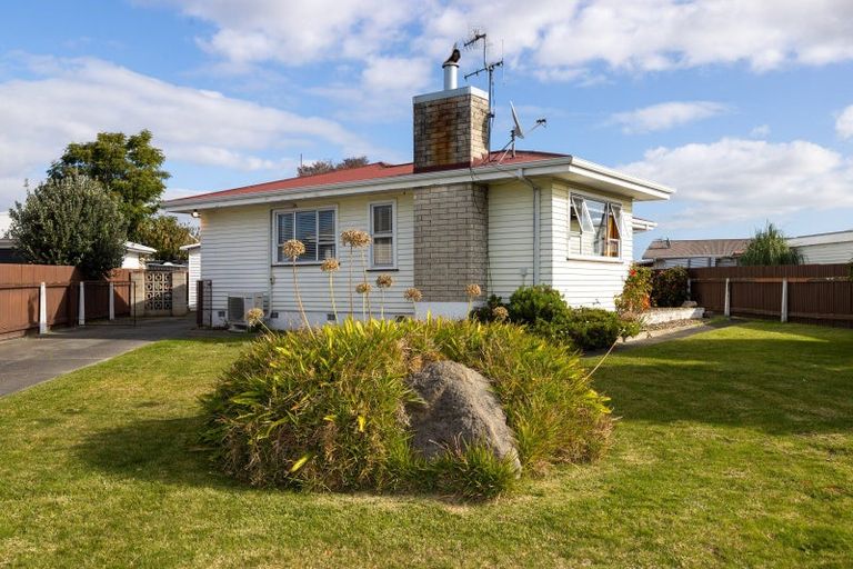 Photo of property in 32 Trinity Crescent, Pirimai, Napier, 4112