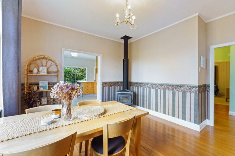 Photo of property in 72 Waerenga Road, Otaki, 5512