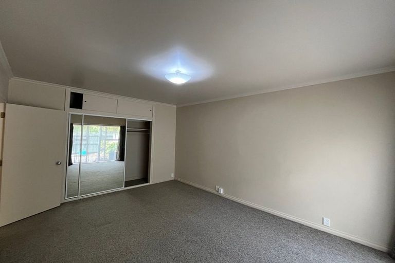 Photo of property in 469a Ohiro Road, Brooklyn, Wellington, 6021