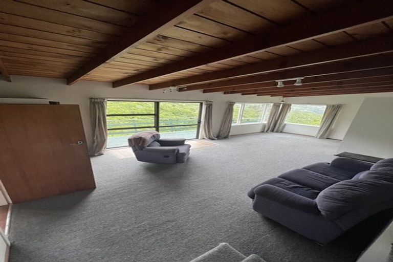 Photo of property in 94 Karepa Street, Brooklyn, Wellington, 6021