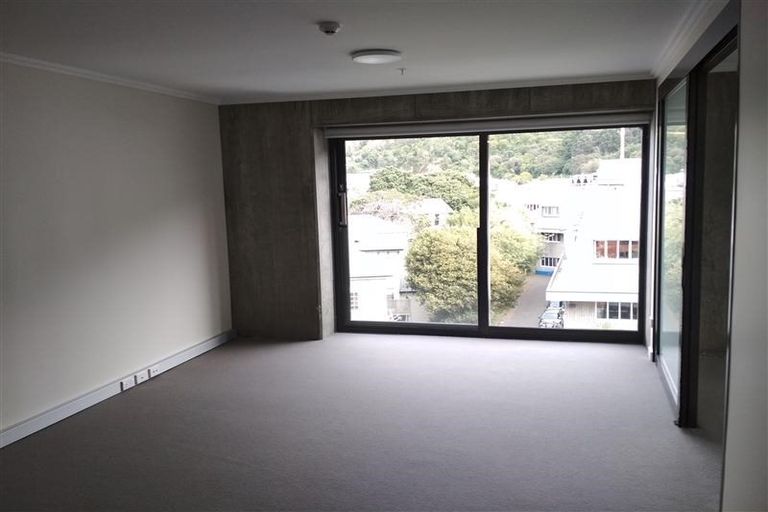 Photo of property in Frame Apartments, 403/111u Molesworth Street, Thorndon, Wellington, 6011