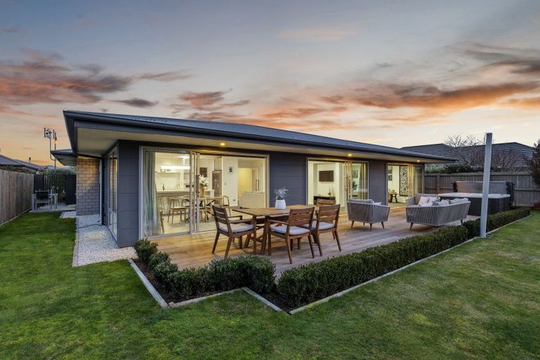 Photo of property in 11 Siding Lane, Prebbleton, 7604