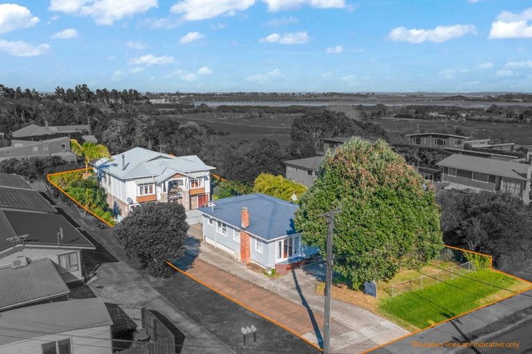 Photo of property in 6 Wellesley Road, Mangere Bridge, Auckland, 2022