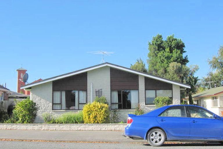 Photo of property in 2/61 Short Street, Ashburton, 7700