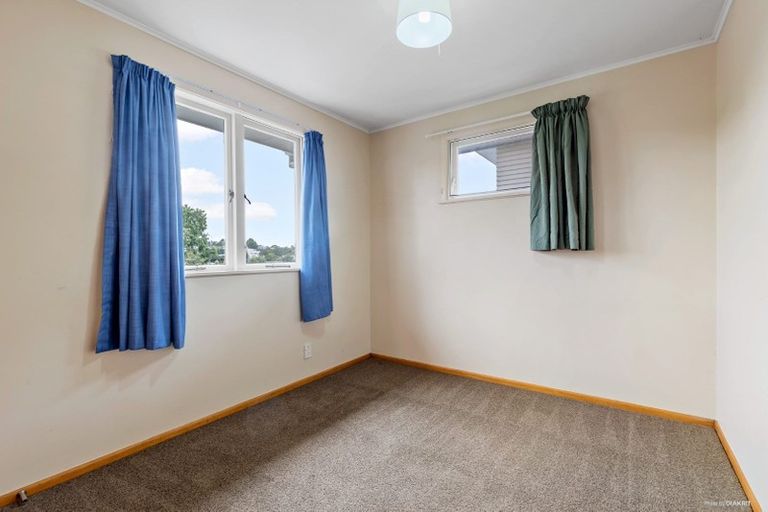 Photo of property in 24 Helena Street, Massey, Auckland, 0614