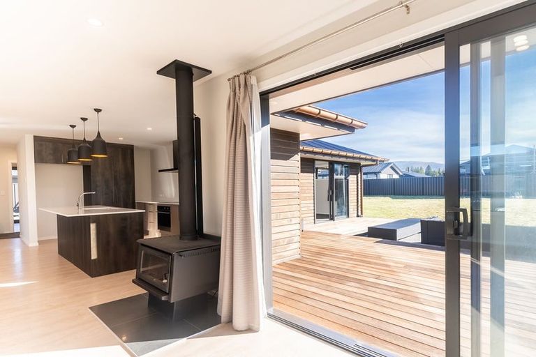 Photo of property in 6 Glenfield Avenue, Twizel, 7901