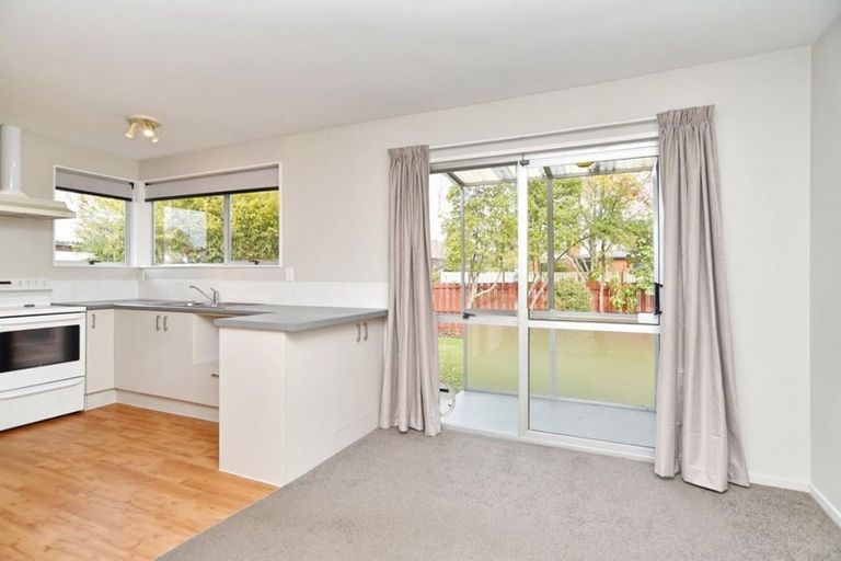 Photo of property in 1/73 Sabys Road, Halswell, Christchurch, 8025
