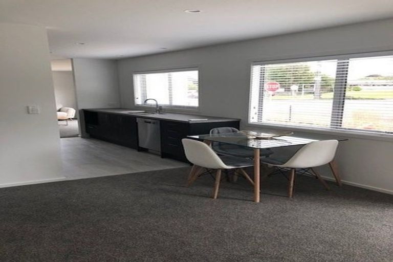 Photo of property in 17 Brown Street, Inglewood, 4330