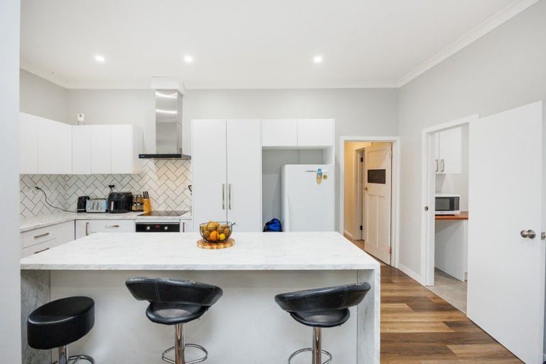 Photo of property in 32 Marne Street, Hokowhitu, Palmerston North, 4410