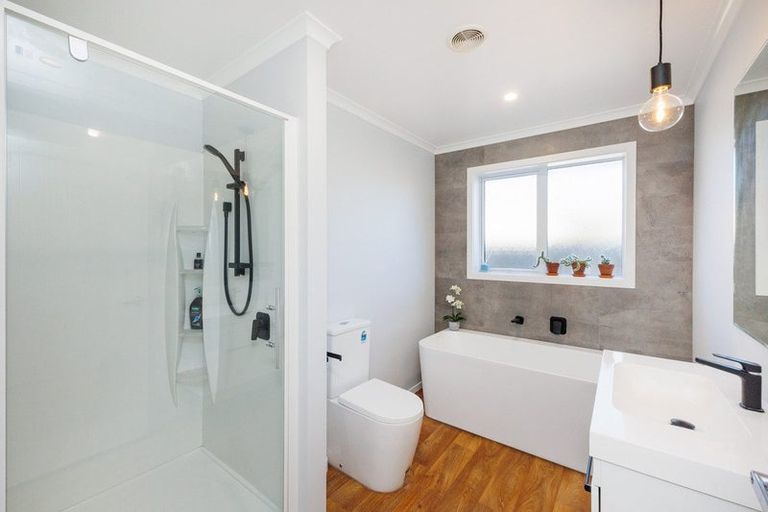 Photo of property in 136a Heretaunga Street, Palmerston North, 4414