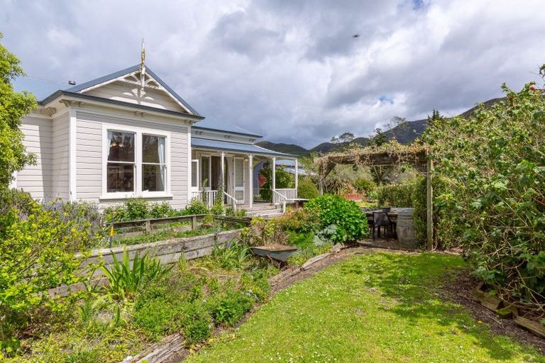 Photo of property in 344 Underhill Road, Tauwharenikau, Featherston, 5773