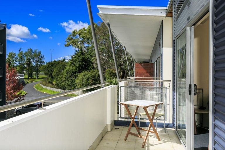 Photo of property in Albany Central, 16a/210 Dairy Flat Highway, Albany, Auckland, 0632