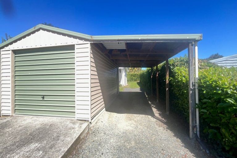 Photo of property in 12 Margate Street, Waihola, Milton, 9073
