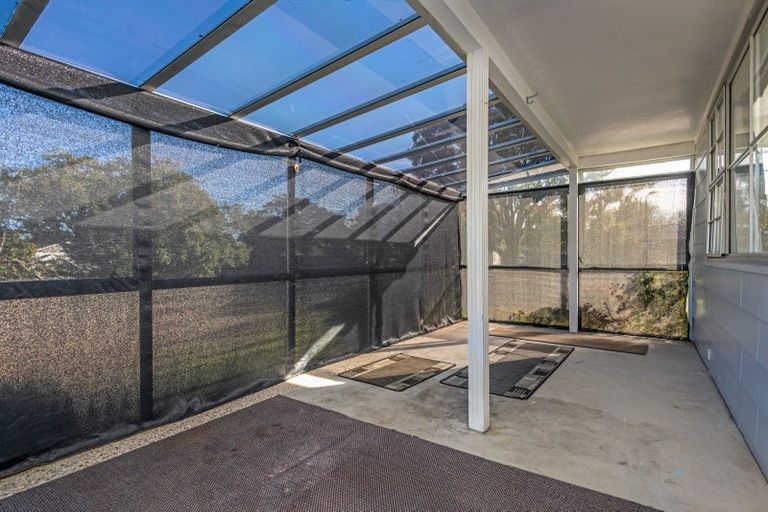 Photo of property in 24 Paradise Place, Milson, Palmerston North, 4414