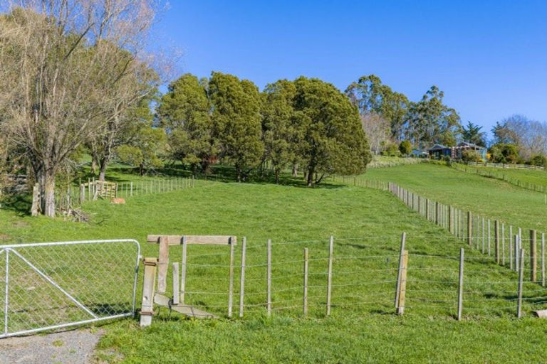 Photo of property in 12 Homewood Road, Waipawa, 4277