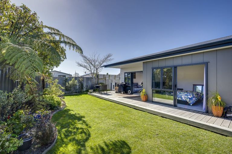 Photo of property in 2b Kauri Street, Taradale, Napier, 4112