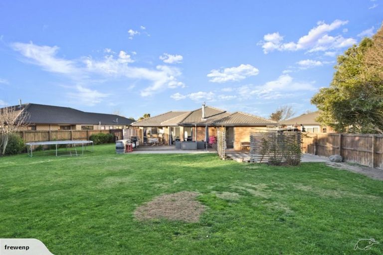 Photo of property in 8 Monet Vale, Rolleston, 7614